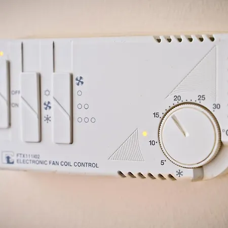 Carmen Πανσιόν 2*