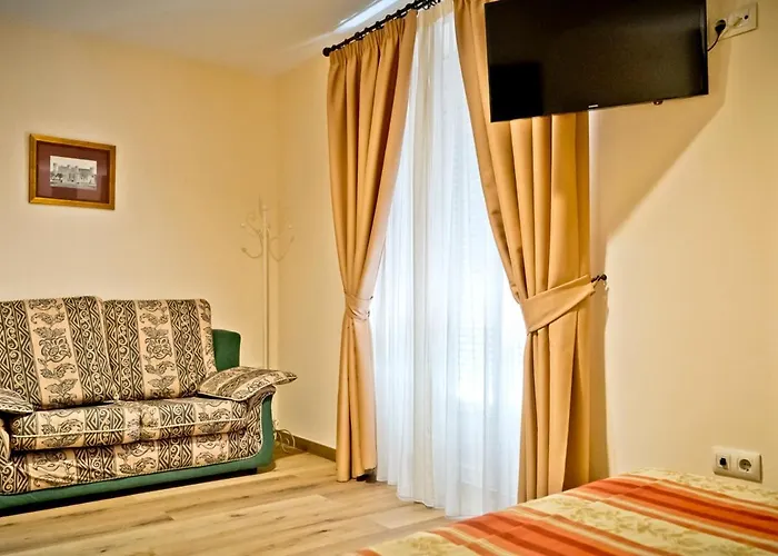 Carmen Pensión Zafra